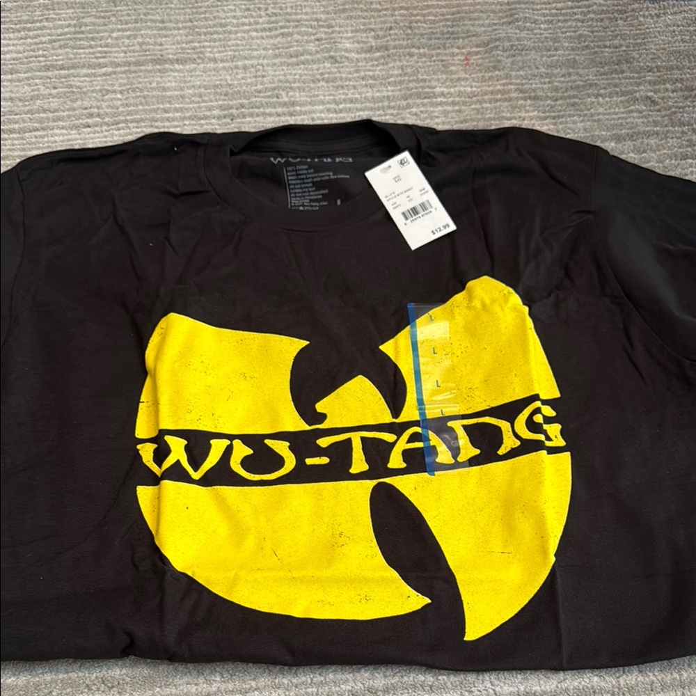 NWT - Wu-Tang Clan Black and Yellow T-Shirt, Men’s size L